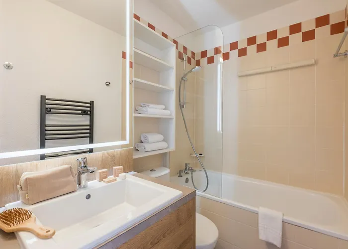 Pierre & Les Temples Du Soleil Apart-hotel 3*