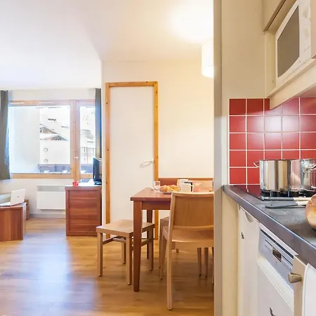 Pierre & Les Temples Du Soleil