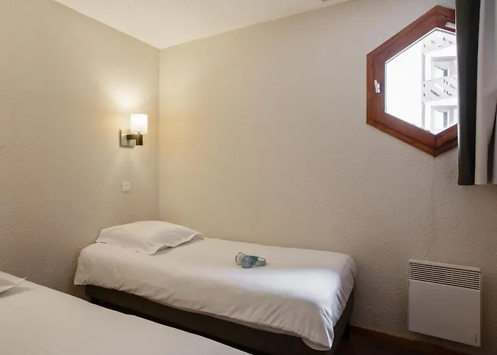 Pierre & Les Temples Du Soleil 발토랑스